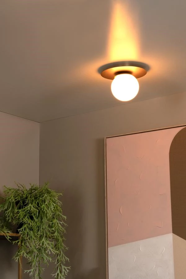 Lucide TRICIA - Flush ceiling light - Ø 25 cm - 1xE27 - Matt Gold / Brass - ambiance 1